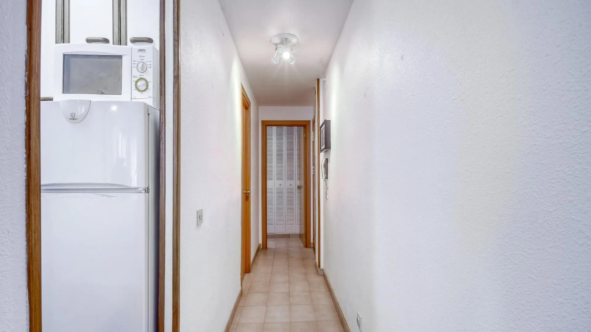 Beautiful Apartment With View Roses İspanya
